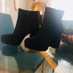 Mossimo Black Platform Booties